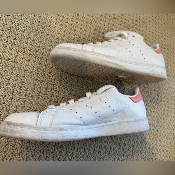 Adidas Stan Smith White Sneakers with Pink Details Size Wom US 7.5 Stan Embossed - Picture 3 of 7